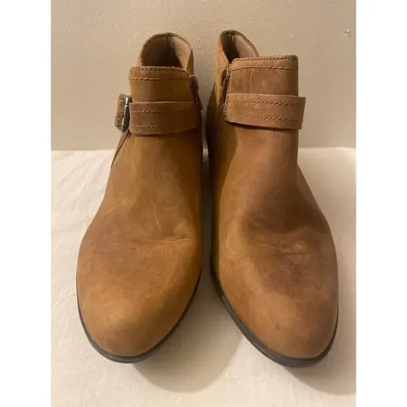 Clarks Women's Size 10 Booties Ankle Cowboy Boot Buckle Zip Brown - Picture 2 of 7